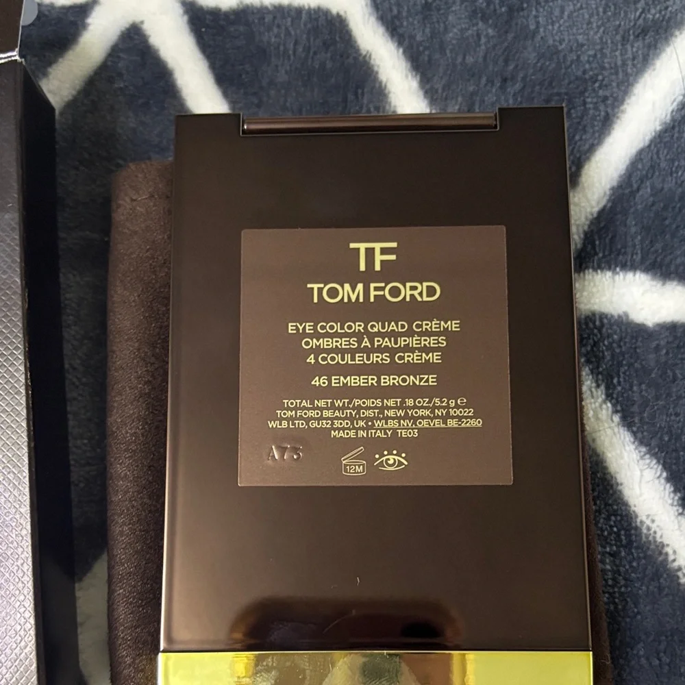 Tom Ford Eye Color Quad in 46 Ember Bronze NIB - Picture 5 of 6